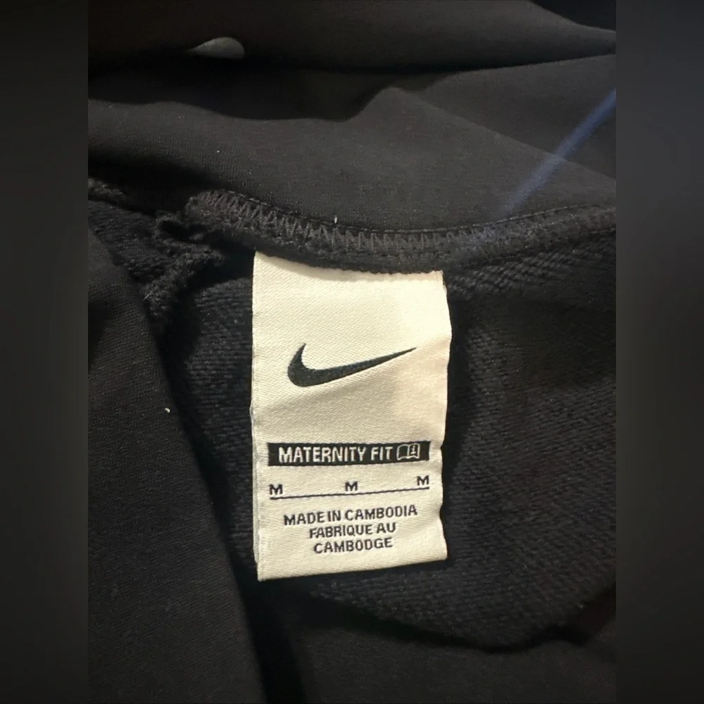 Nike One‎ Training Maternity Pants Size Medium Color Black